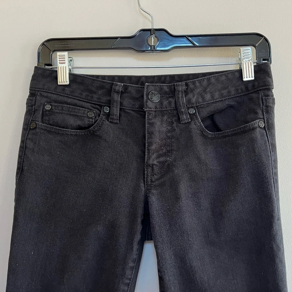 Tory Burch Super Skinny Jeans in Black, size 26